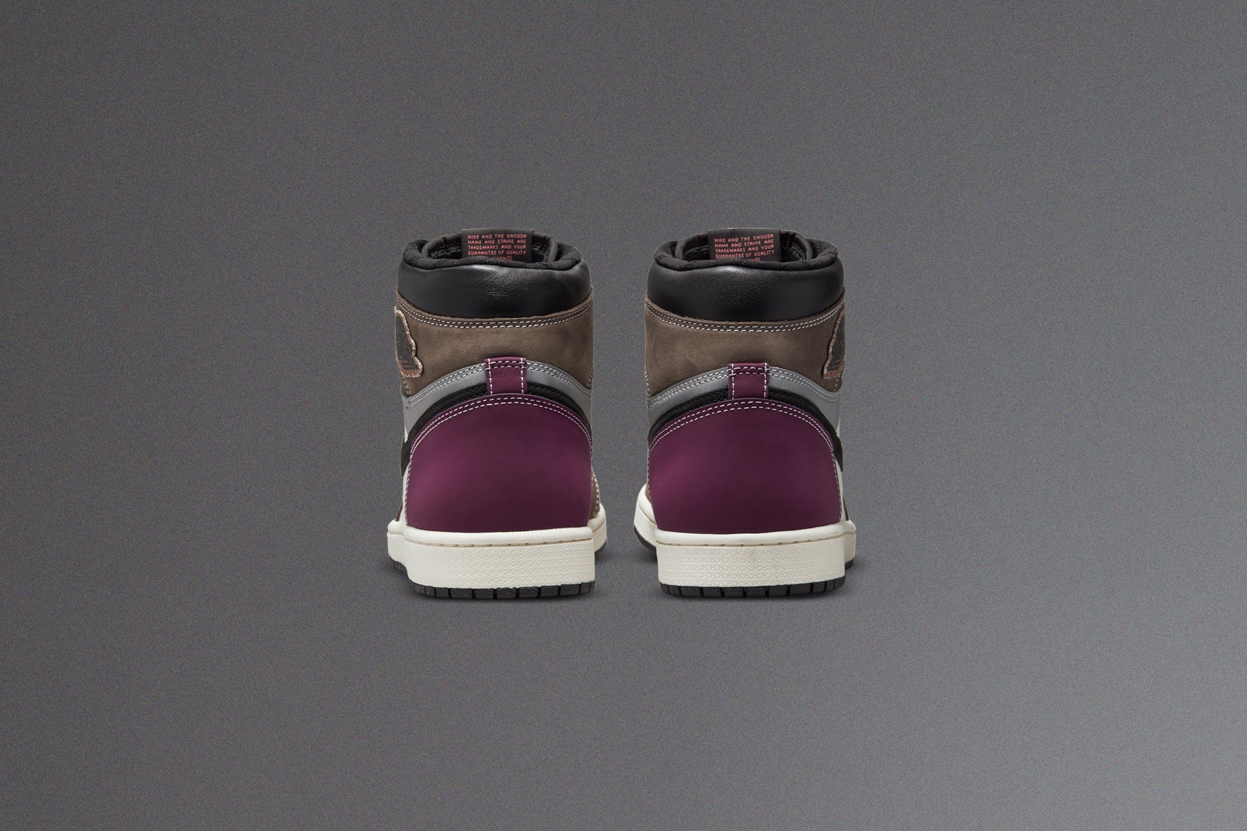 Air Jordan 1 Retro High OG - Black/Archaeo Brown