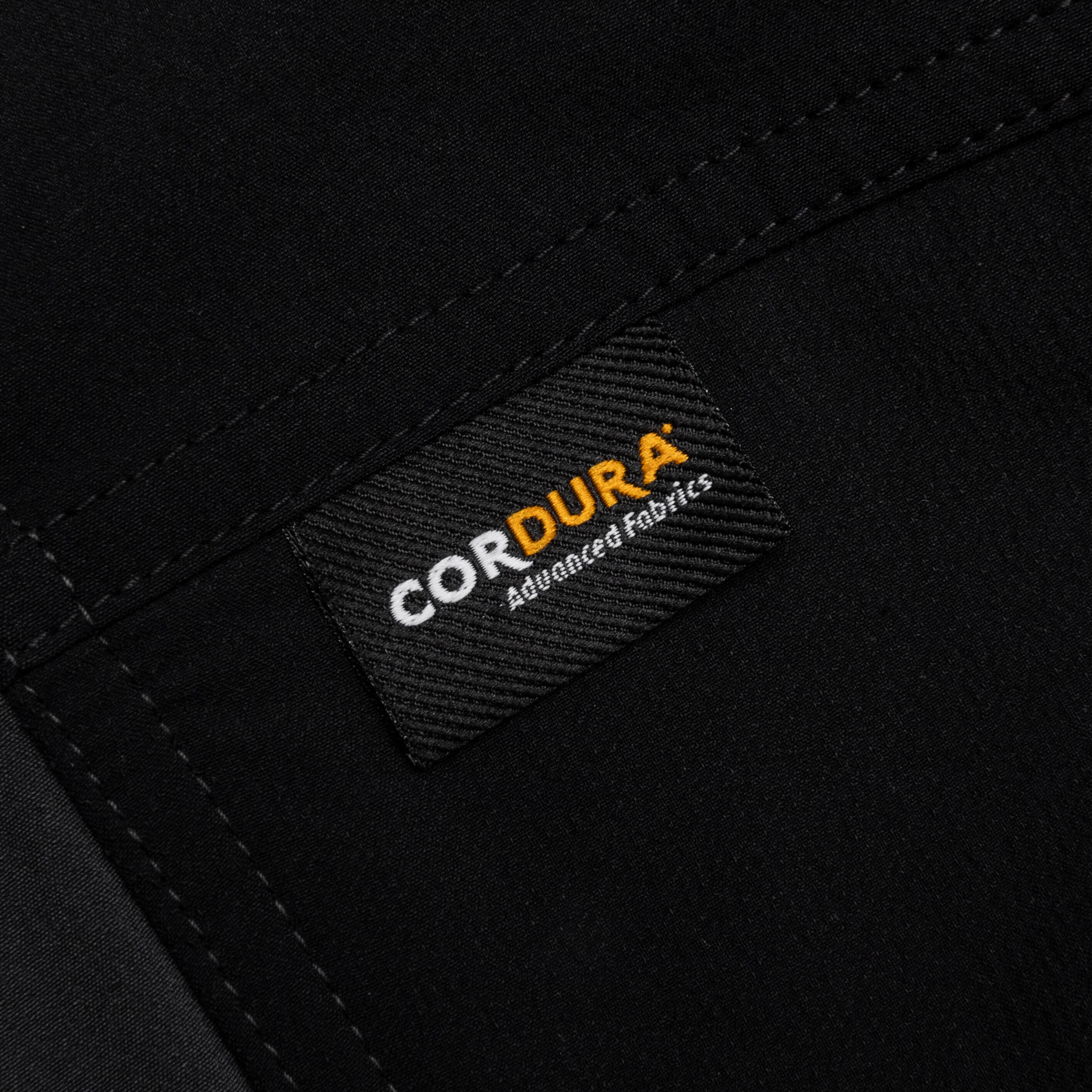 ACG Sun Farer Jacket - Black/Off-Noir/Summit White