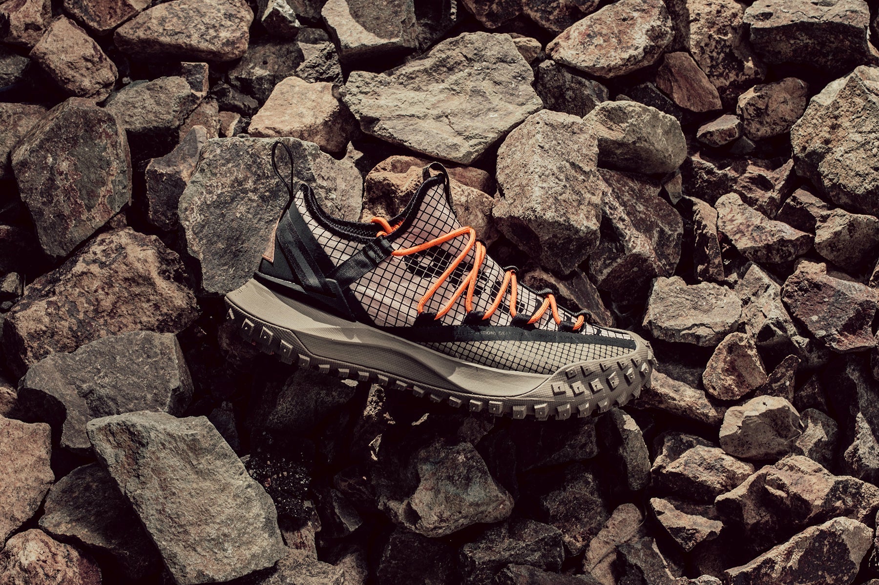 ACG Mountain Fly Low - Fossil Stone/Black