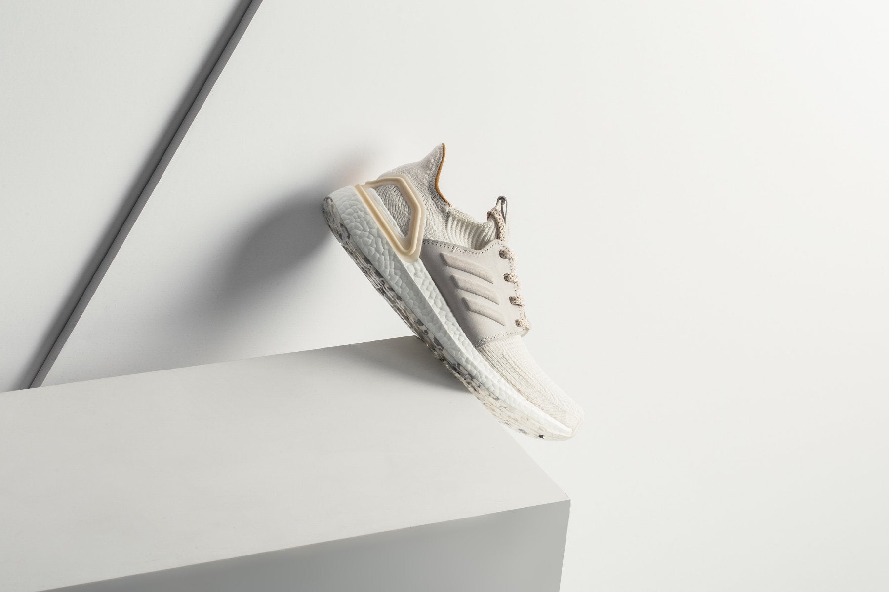 Adidas Originals x Universal Works Ultraboost 19 - White